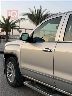 GMC Sierra
